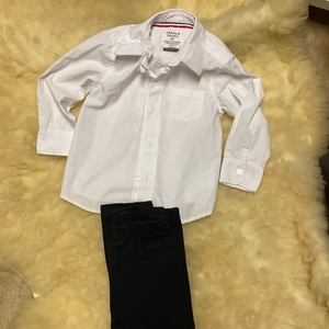 White dress shirt‎ and black pull on dress pants